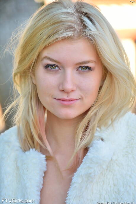 FTV Girls are excited to present you with a xxx photo gallery showcasing Arya has a perfect shape