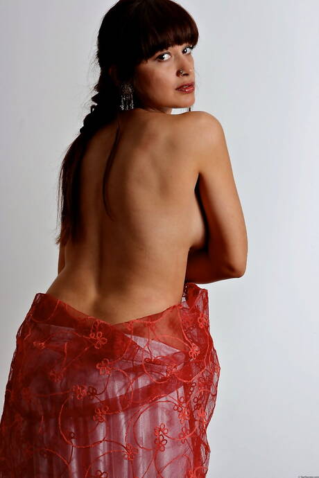 Desi Papa xxx picture collection featuring Indian Babe xxx gallery 257292